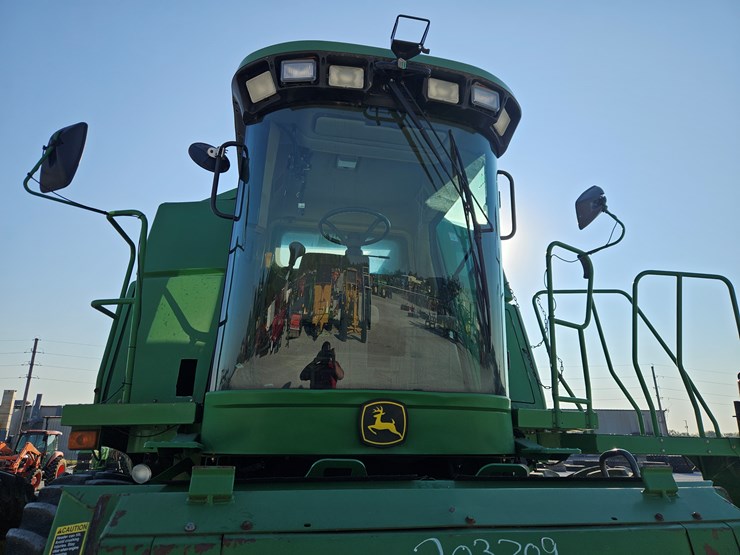 2005-john-deere-9860-sts-image-4