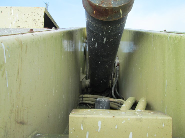 2000-jlg-120sxj-image-33