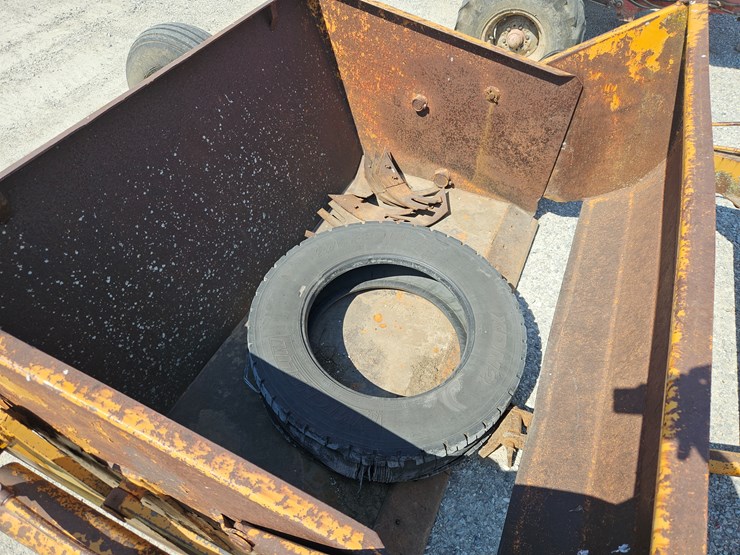 #203531-•-soilmover-scraper-image-3