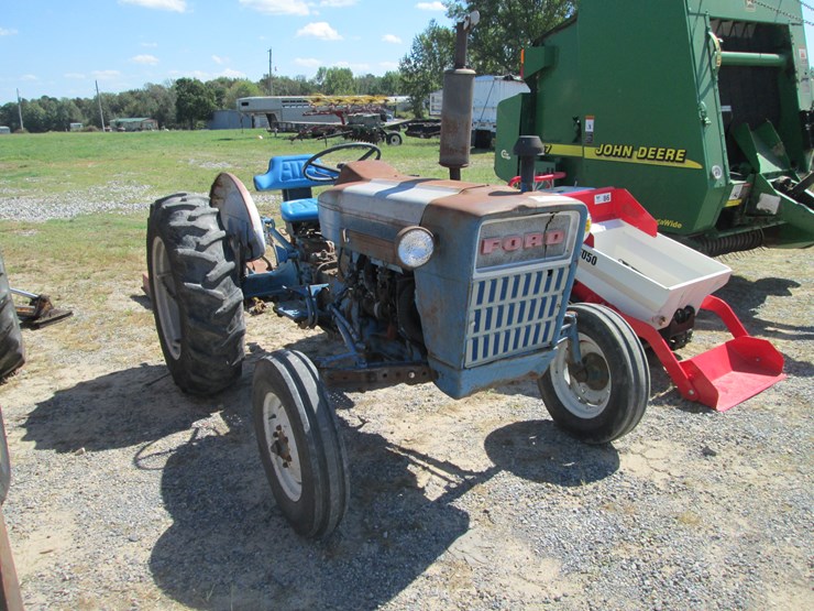 ford-3000-image-2