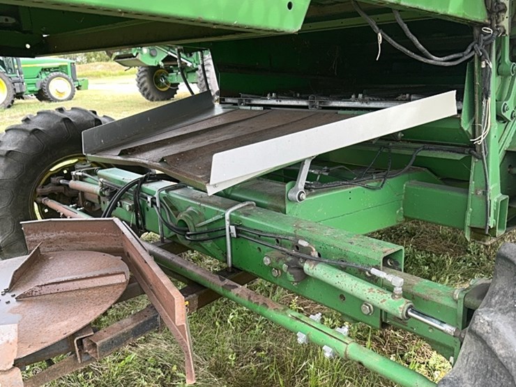 1995-john-deere-9600-image-29