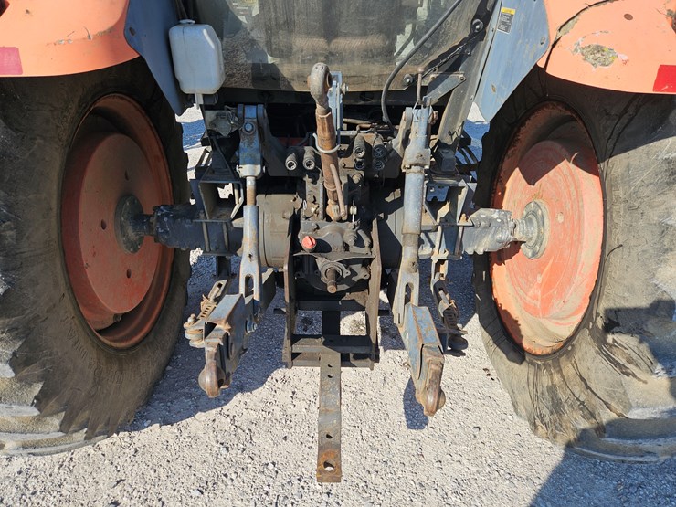 kubota-m126x-image-12