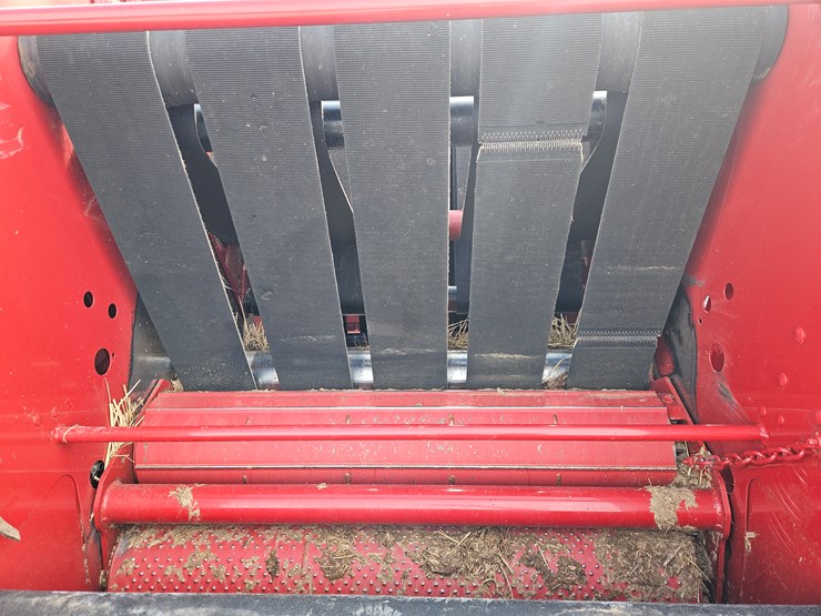 2019-new-holland-450-image-5
