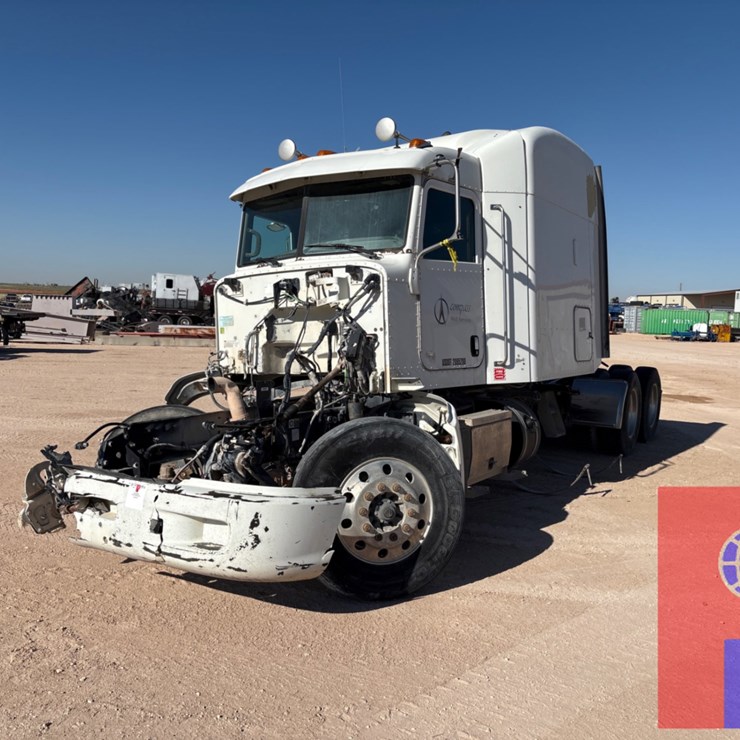 2013 PETERBILT 386