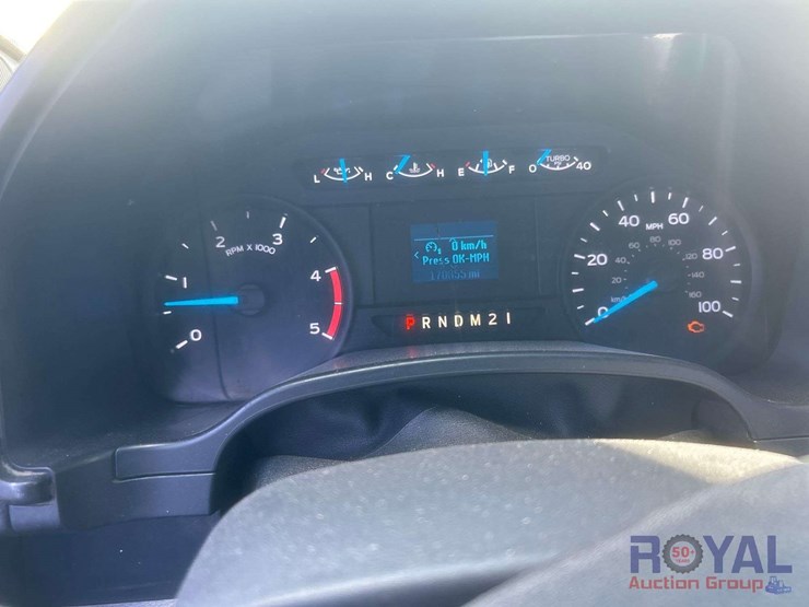 2017-ford-f450-image-12