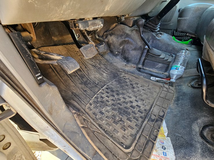 2006-ford-f350-image-34