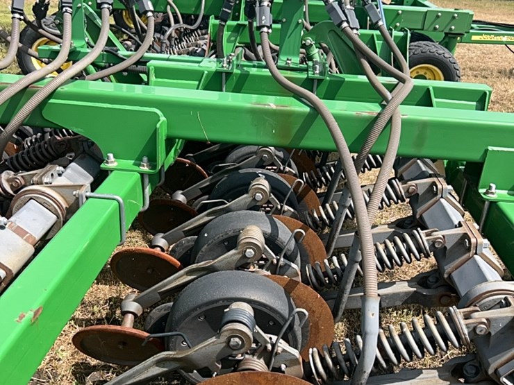 john-deere-1890-image-222