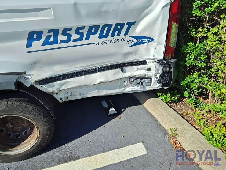 2018-ford-transit-image-13