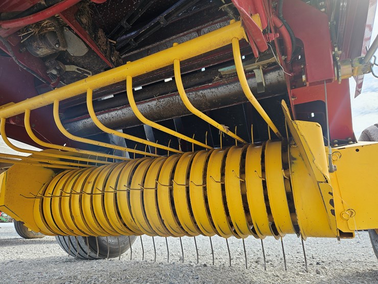 2019-new-holland-450-image-7
