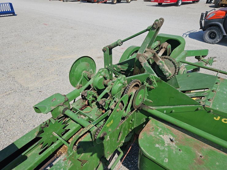 john-deere-24t-image-5