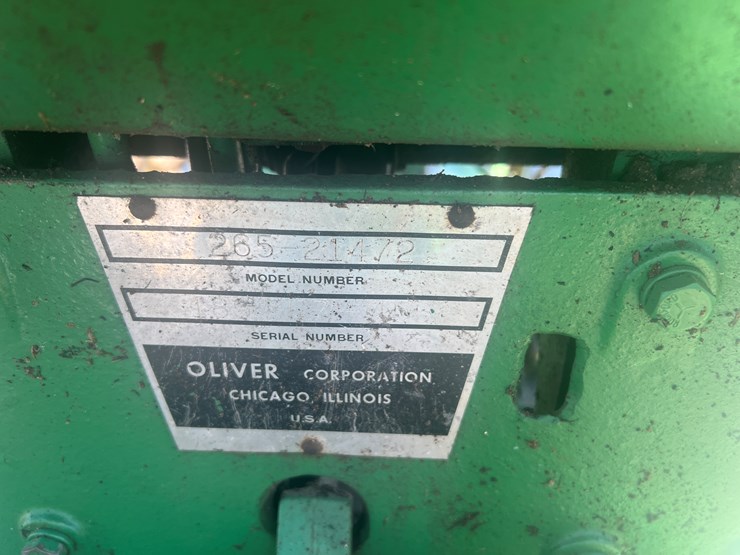 1969-oliver-1650-image-12