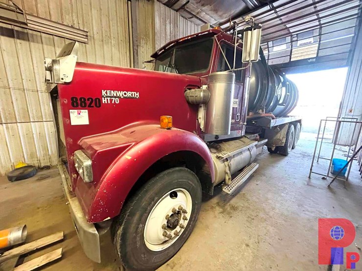 2000-kenworth-w900-image-4
