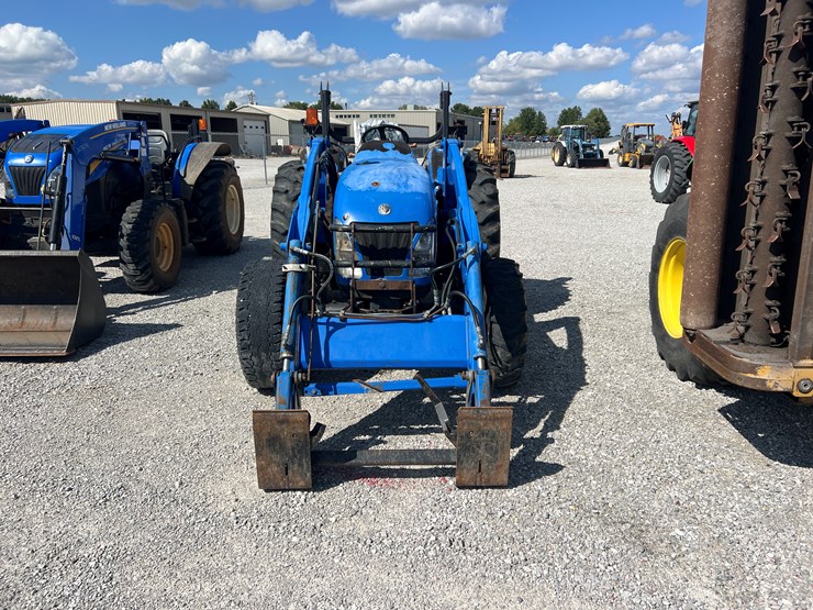 new-holland-tc55da-image-2