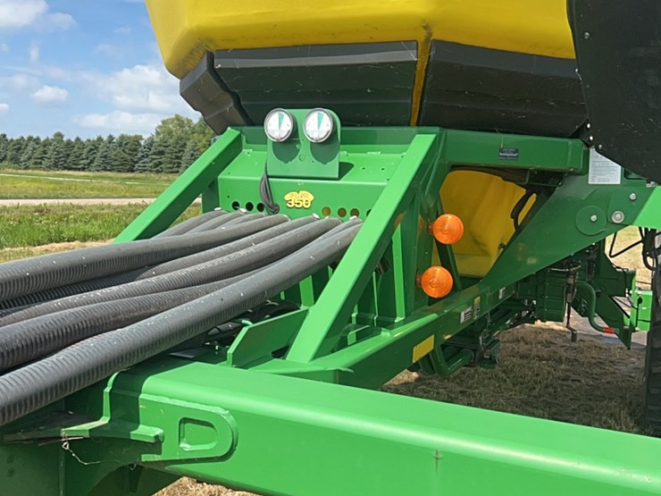 john-deere-1890-image-104