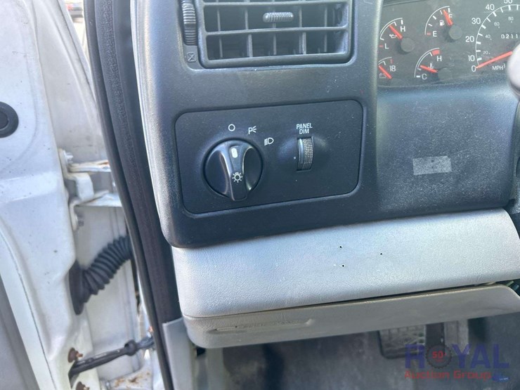 2003-ford-f750-image-14