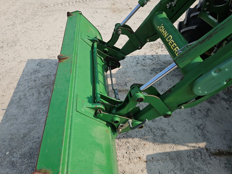 2011-john-deere-7230-image-5