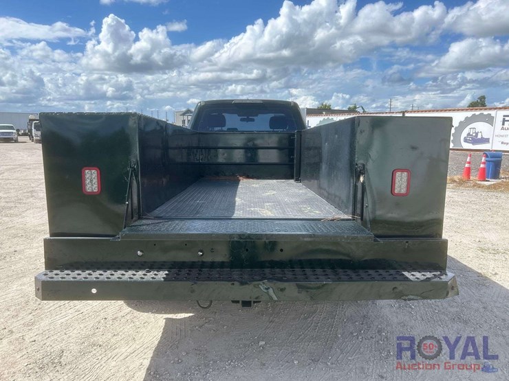 2017-ford-f450-image-26