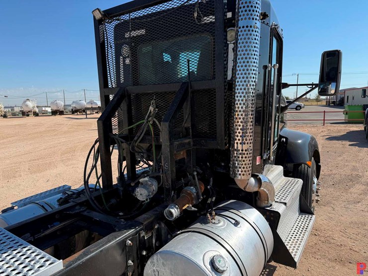 2013-kenworth-t660-image-7