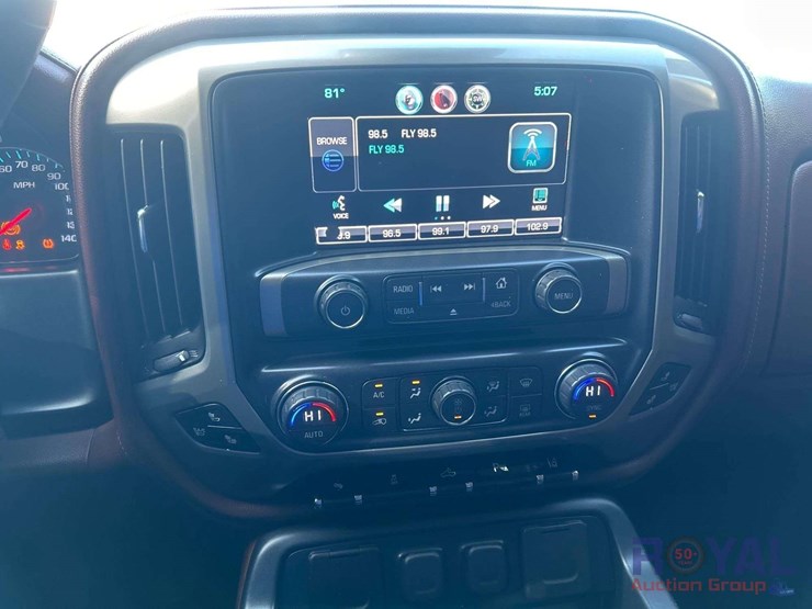 2014-chevrolet-silverado-image-14