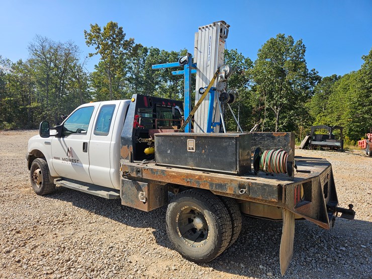 2006-ford-f350-image-9