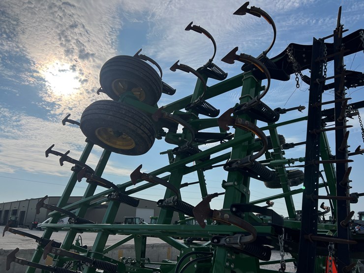 2018-john-deere-2018-image-11