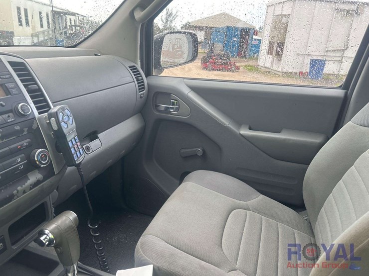 2016-nissan-frontier-image-9