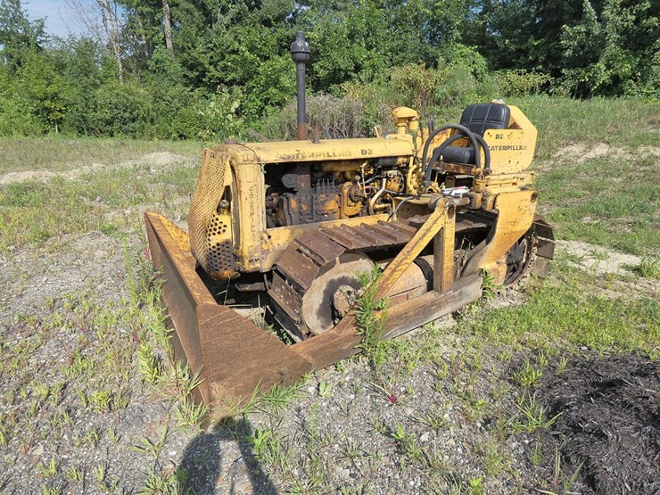 caterpillar-d2-image-1