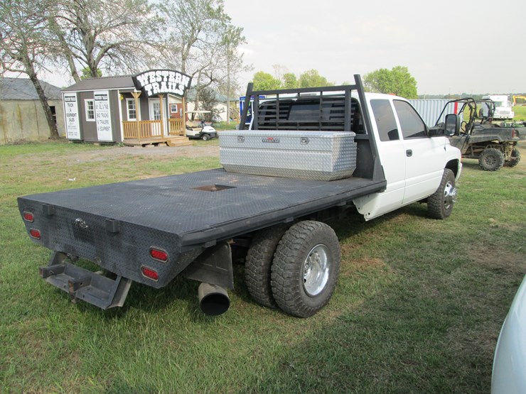 1997-dodge-3500-image-3