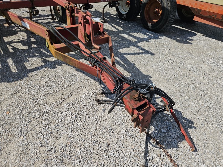 case-ih-4800-image-2