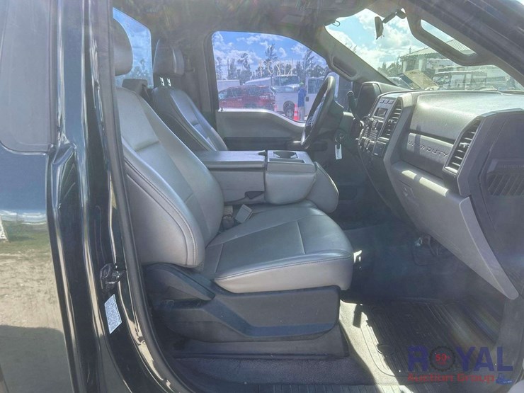 2017-ford-f450-image-17
