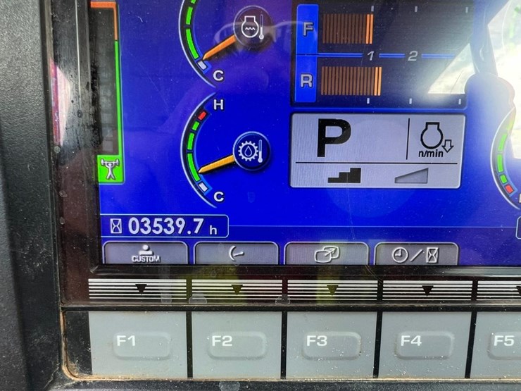 2017-komatsu-d51px-24-image-30