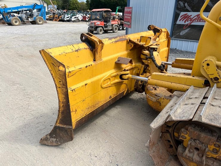 2017-komatsu-d51px-24-image-10