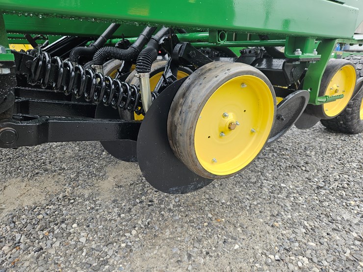 1997-john-deere-750-image-5