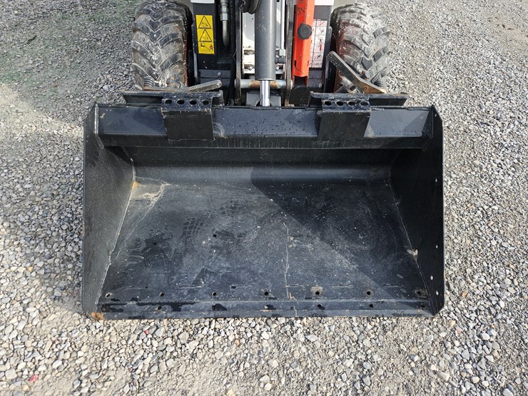 bobcat-l28-image-3