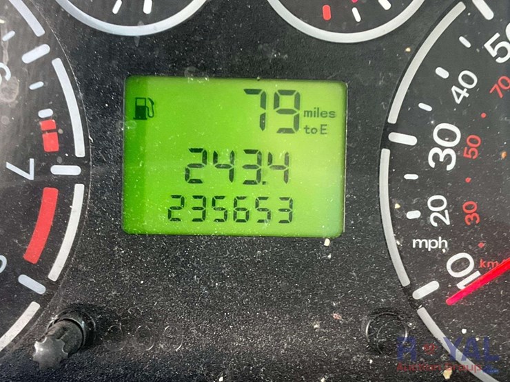 2012-ford-transit-connect-image-11