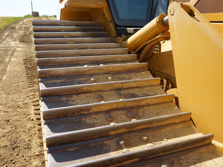 2007-caterpillar-d6n-lgp-image-69