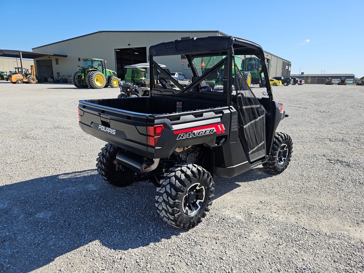 2021-polaris-ranger-image-10