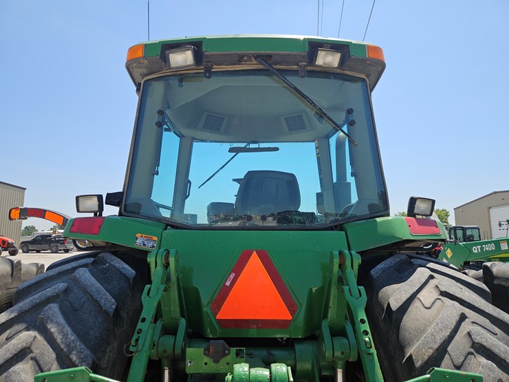 1995-john-deere-8300-image-13