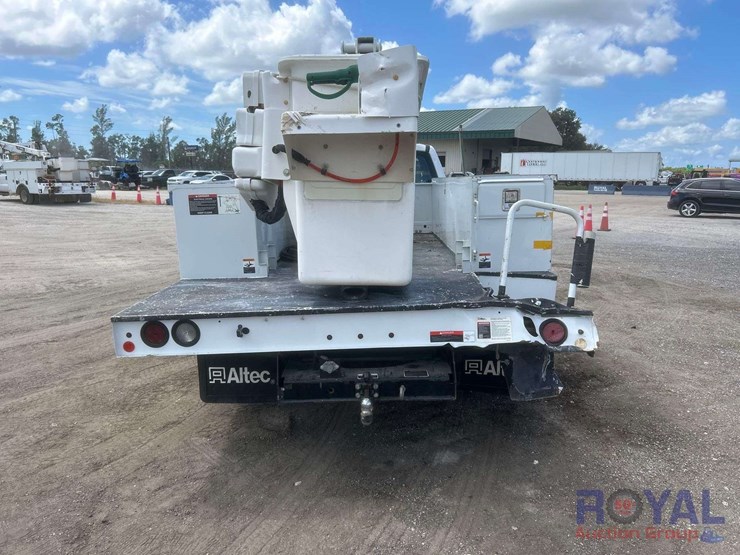 2019-altec-at40g-image-26