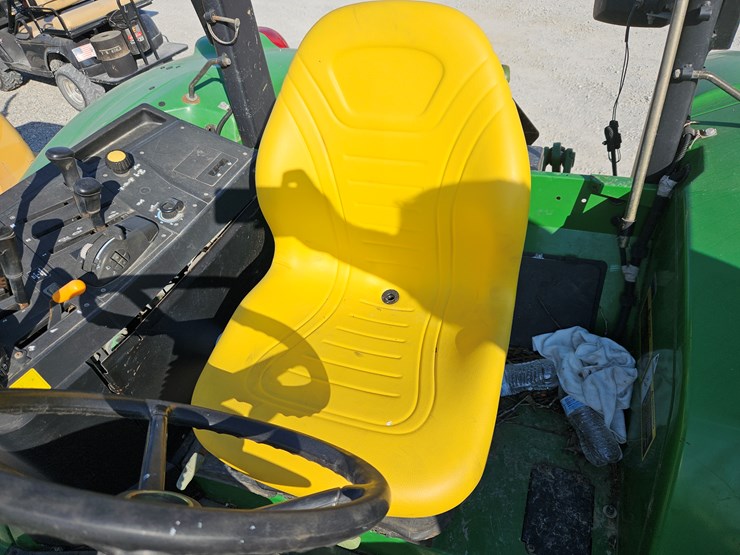 2004-john-deere-6320-image-9