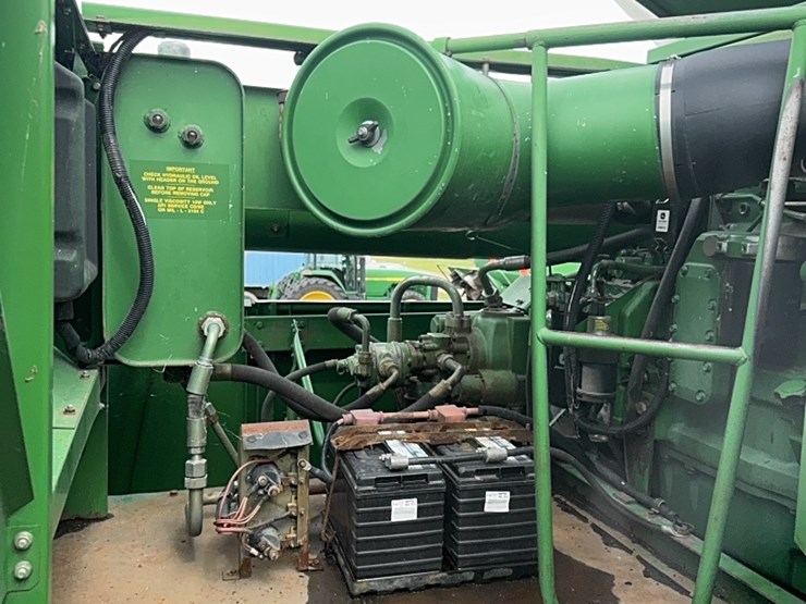 1995-john-deere-9600-image-44