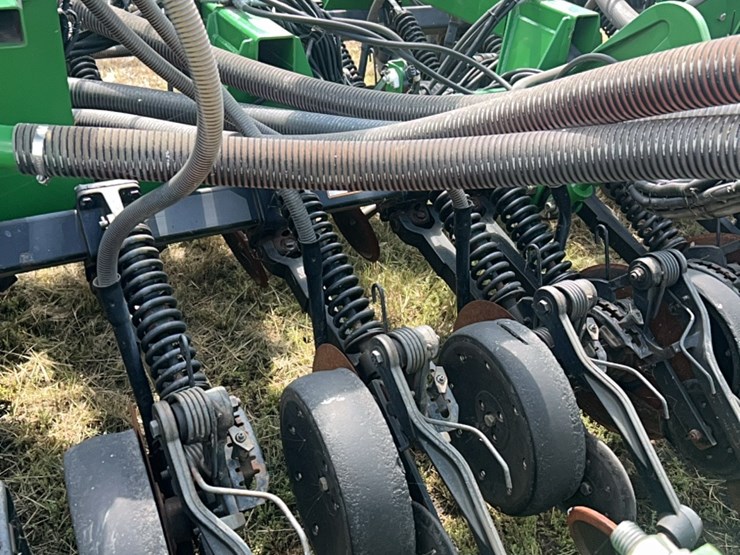 john-deere-1890-image-86