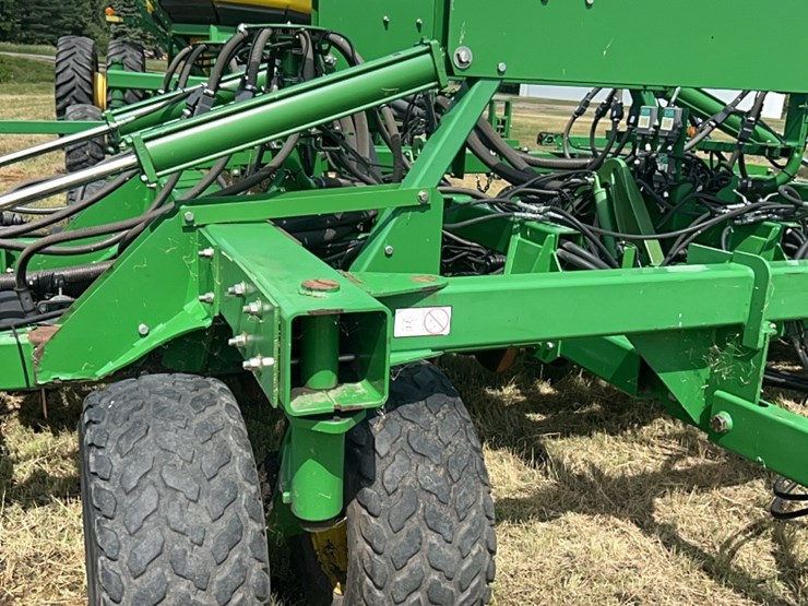 john-deere-1890-image-16
