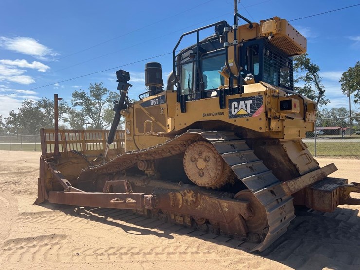 2018-caterpillar-d6t-lgp-image-2