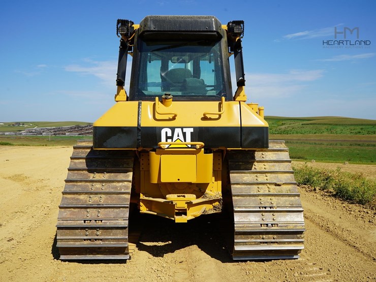 2007-caterpillar-d6n-lgp-image-5