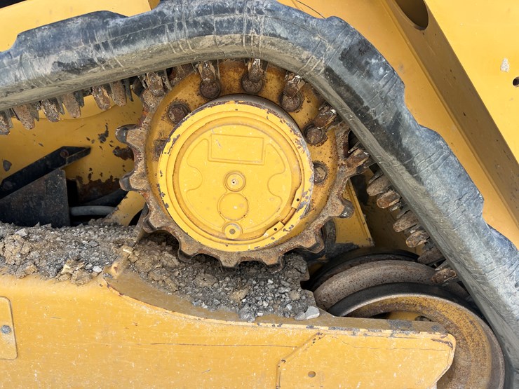caterpillar-259d-image-17