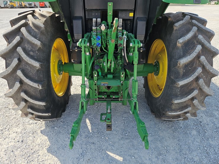 2018-john-deere-6120m-image-14