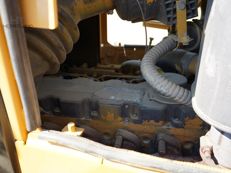 2007-caterpillar-d6n-lgp-image-34