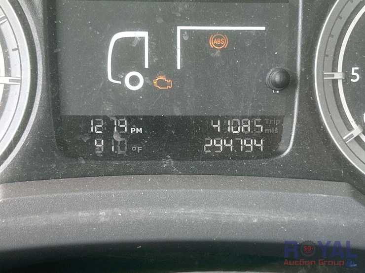 2016-kenworth-k270-image-23