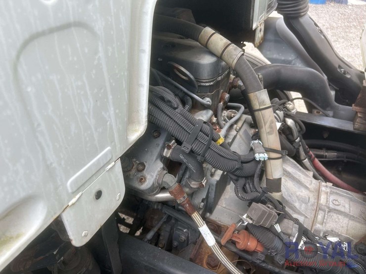 2016-kenworth-k270-image-29